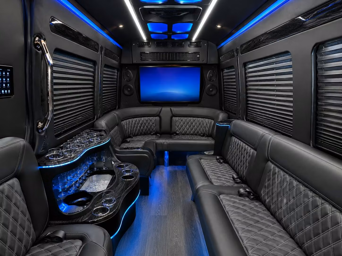 airport transfers and long distance wedding guest shuttles serving murrieta