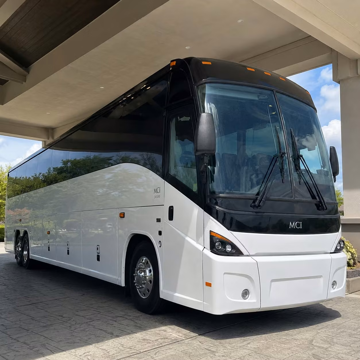 find exactly what your group needs for murrieta airport transportation in seconds
