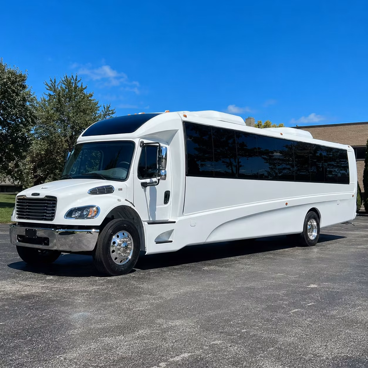 murrieta 30 passenger minibus rental